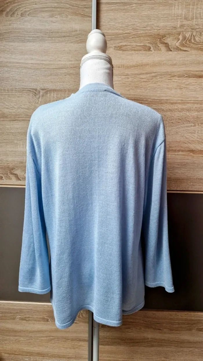 Pull 👕 - photo numéro 3