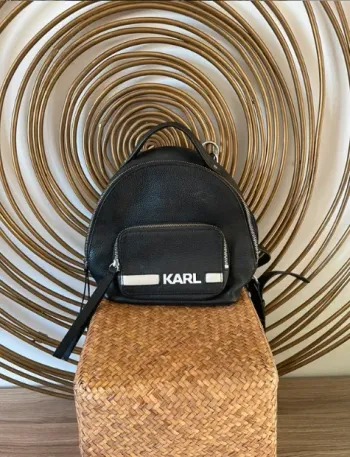 Sac à dos en cuir Karl Lagerfeld