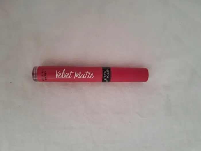 Lip cream Victoria Secret