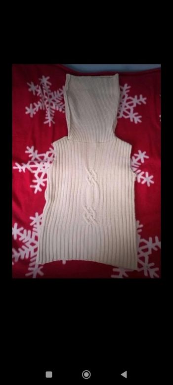 Pull beige sans manches col roulé taille 36 3€