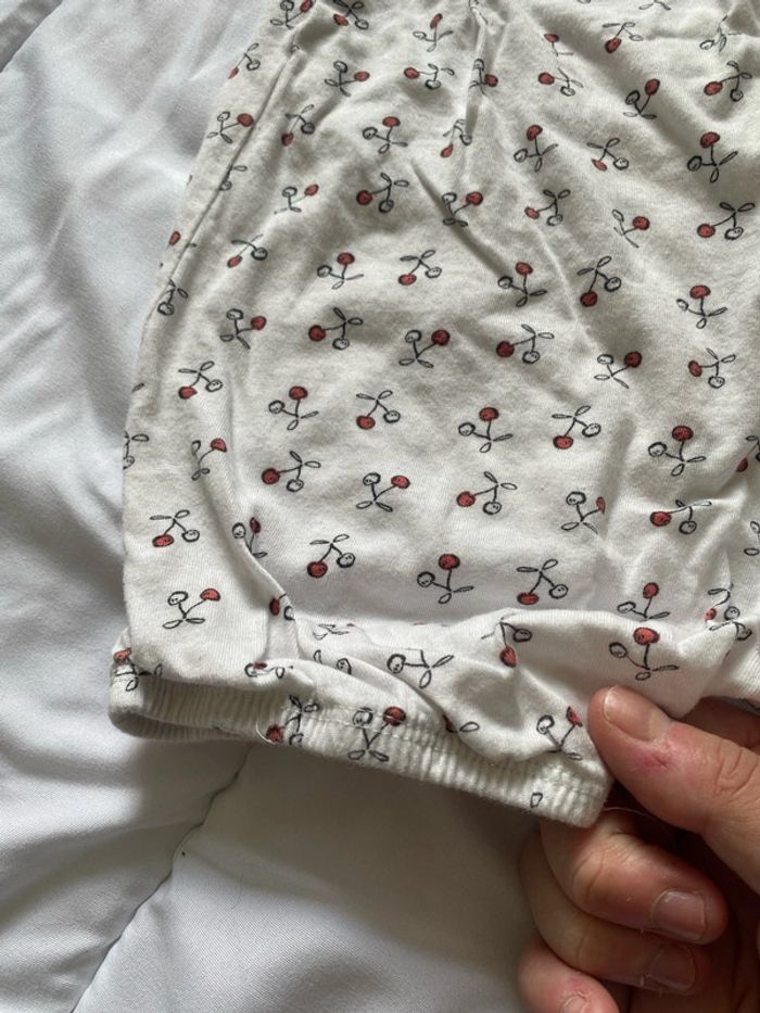 Combishort cerise taille 2 ans - photo numéro 3