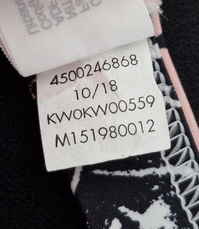 Haut de maillot de bain Calvin Klein xs - photo numéro 18