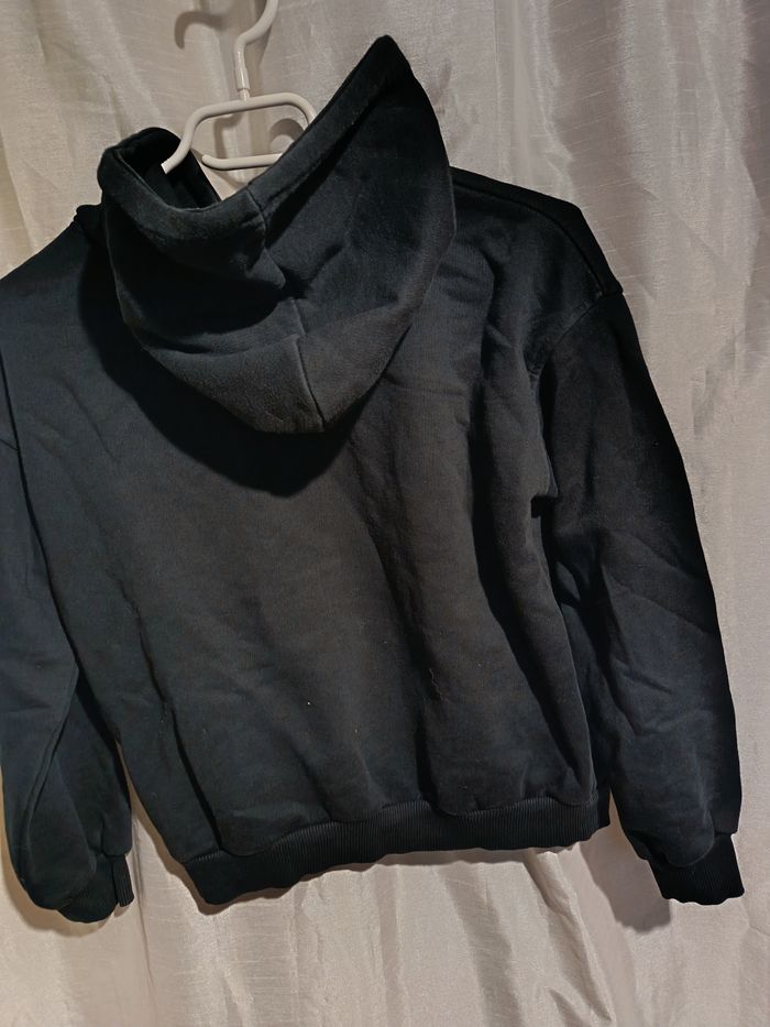 sweat noir de Monoprix 10 ans réf 137 P3