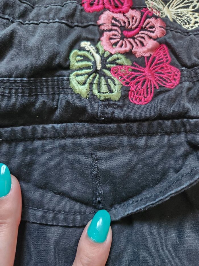 Short noir - photo numéro 4