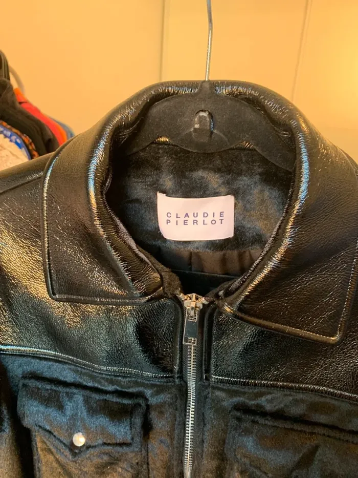 Veste Claudie Pierlot en vinyl et « doudou » taille M - photo numéro 2
