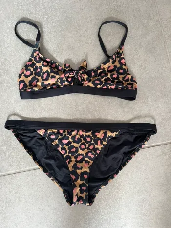 Bikini Scotch and Soda