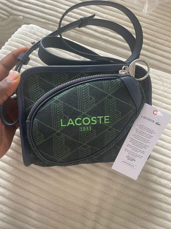Sac bandoulière lacoste