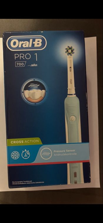 Brosse à dents électrique orale B 