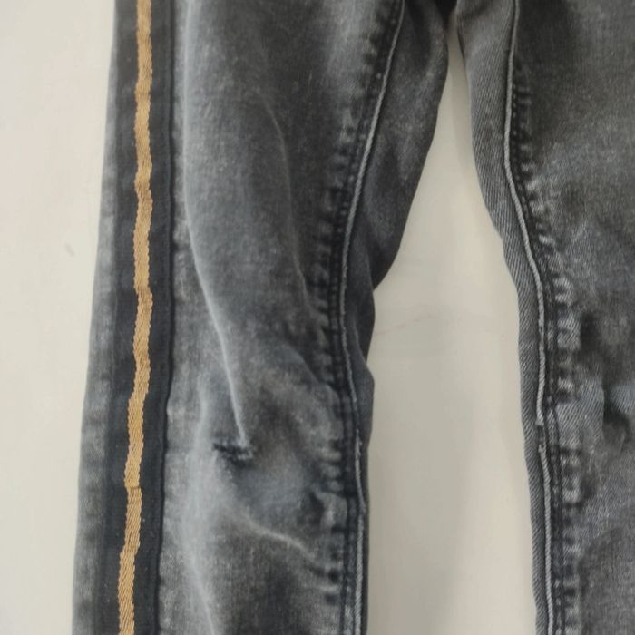 Lot de 8 pantalons taille 4 ans - photo numéro 9
