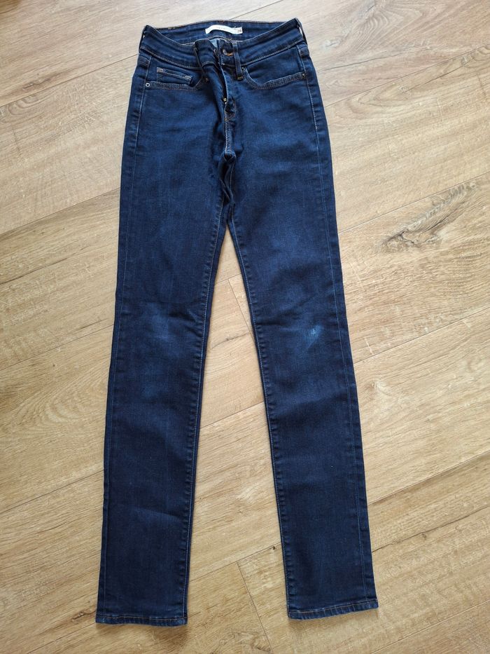 Jeans Levis fille taille 24