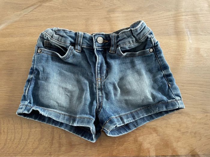 Lot de 2 shorts en jean 5 ans - photo numéro 5