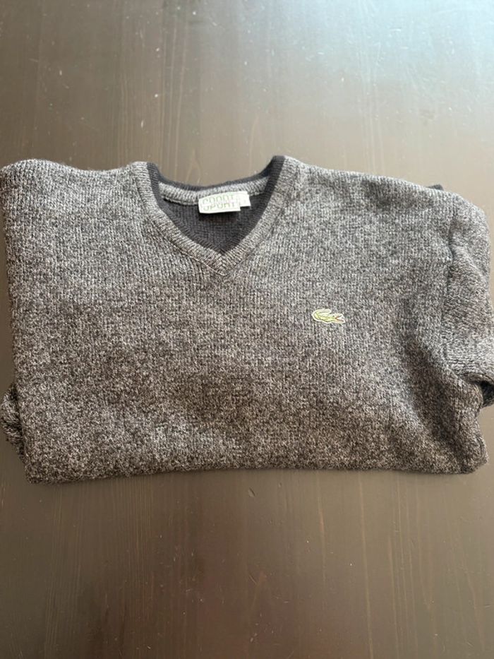 Pull Lacoste gris M (T3) bon état - photo numéro 2