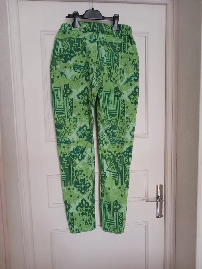 Pantalon neuf Made in Italy - photo numéro 3