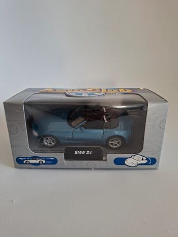 Bmw  z4 - bleue