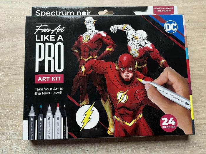 Spectrum noir pro fan art set 24 pièces Flash DC comics - photo numéro 1