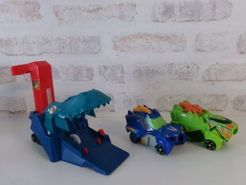 Switch and Go Dino avec lanceur (2)