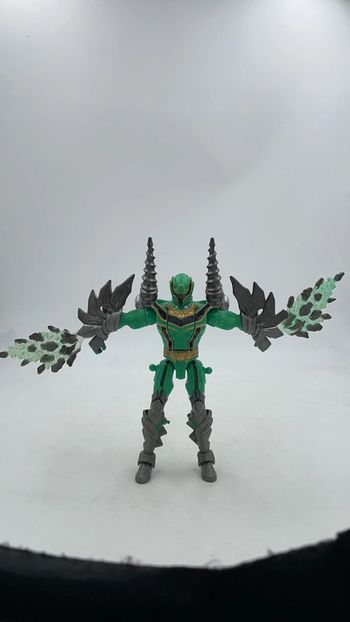 Figurine Power Rangers Mystic Force Green Miniotaurus Dragon Bandai 2006 18 cm