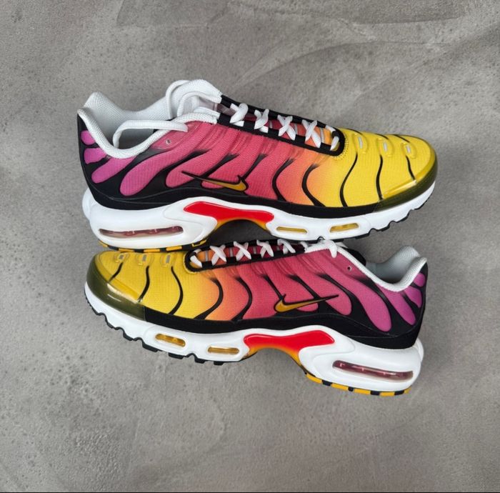 Nike tn rainbow jaune rouge 42 - photo numéro 3