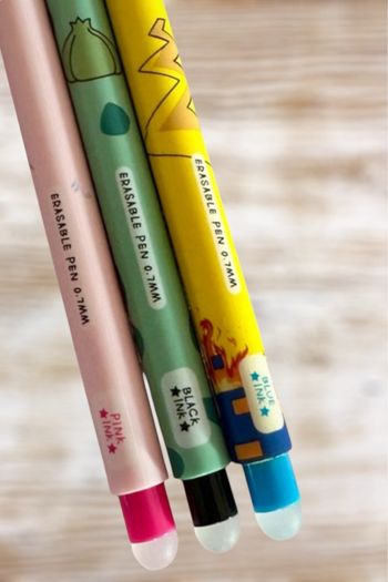 Lot de stylos gel effaçables Pokémon neuf 