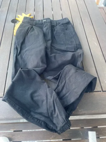 Pantalon Jennyfer taille 38