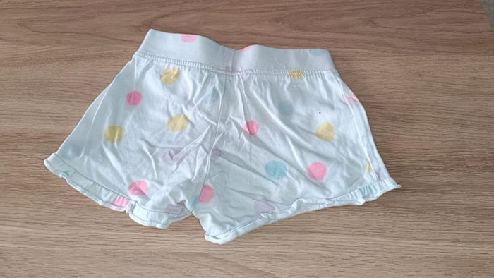 Short blanc à pois multicolores - photo numéro 4