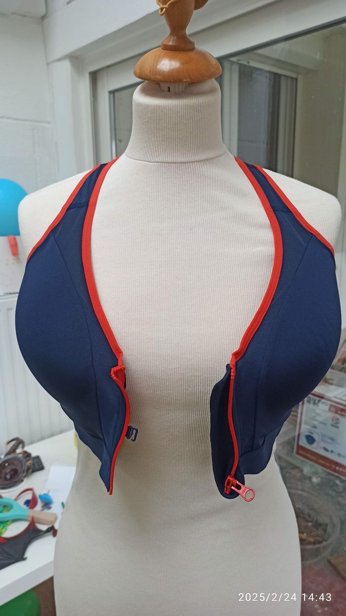 100C brassière de sport - photo numéro 4