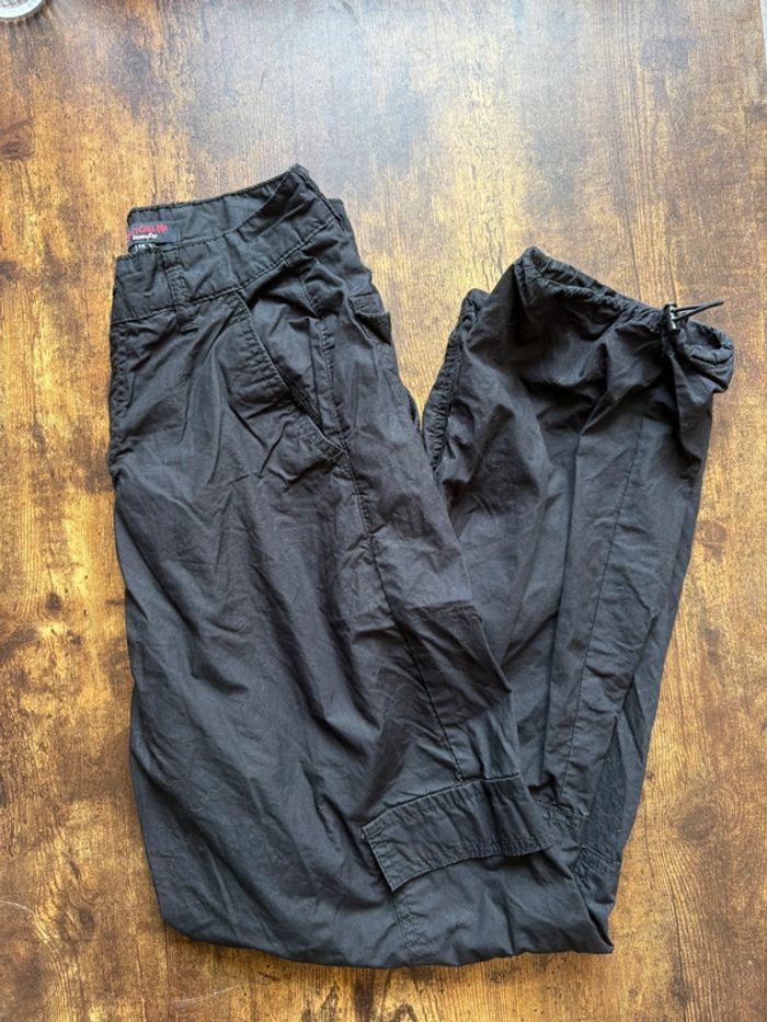 Pantalon noir T32 - photo numéro 1