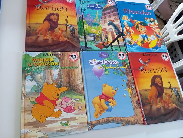 Livre Disney lot de 6 +1 offert