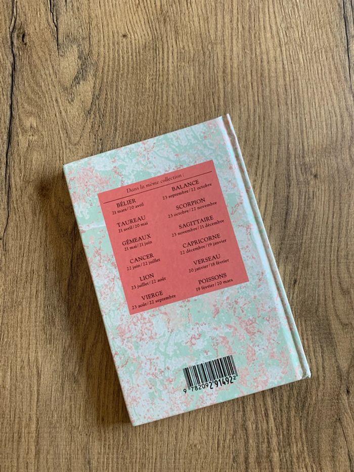 Livre « L’astrologie des petits » Verseau Nathan - photo numéro 2