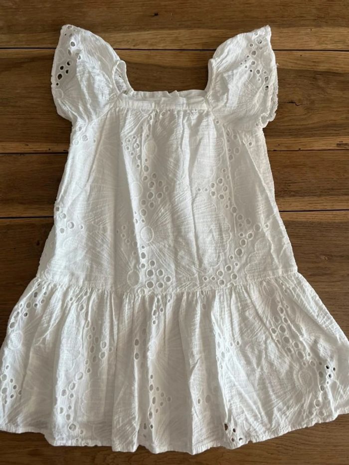 Robe fille blanche avec broderie H&M