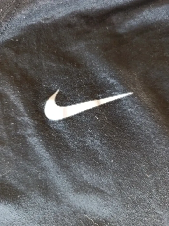 T-shirt nike dri-fit noir - photo numéro 3