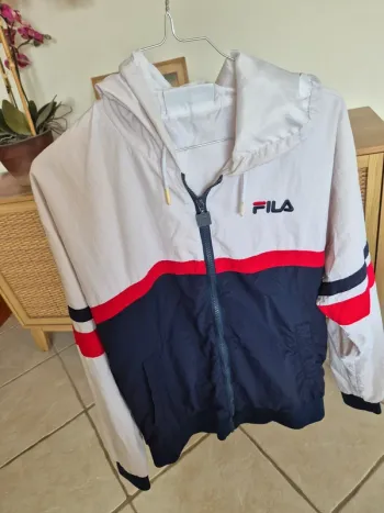 Coupe vent Fila
