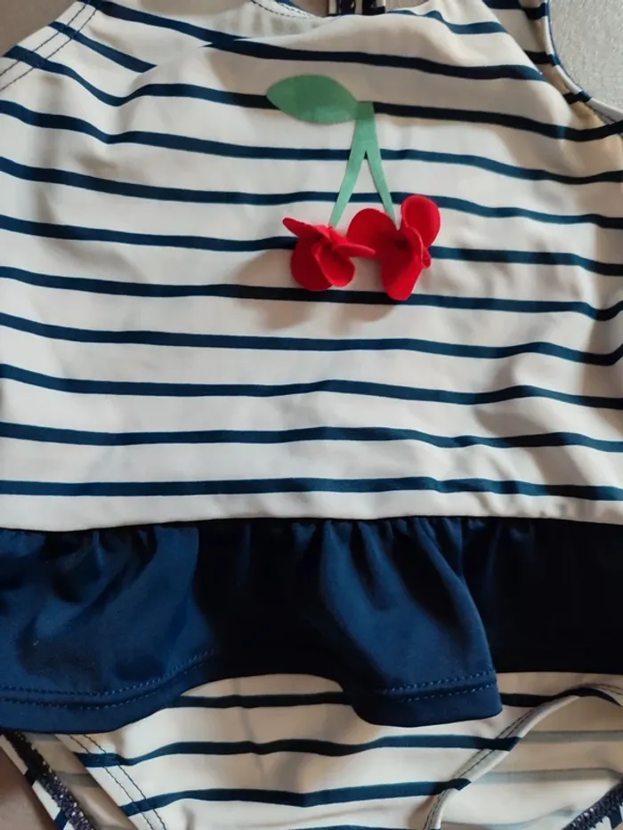 Maillot de bain - photo numéro 2