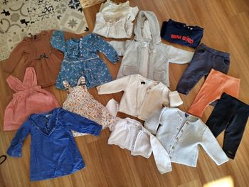 Lot vêtements bébé fille 12 mois automne hiver (marques diverses)