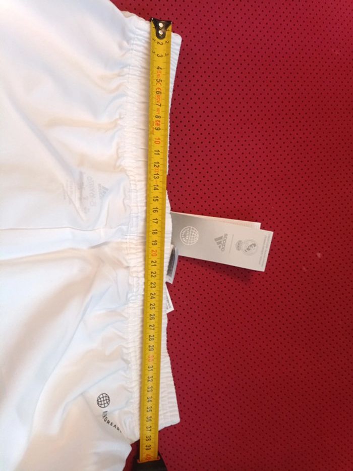 Pantalon de foot Real Madrid, Adidas Authentique Officiel taille enfant 15/16 ans, Neuf - photo numéro 15