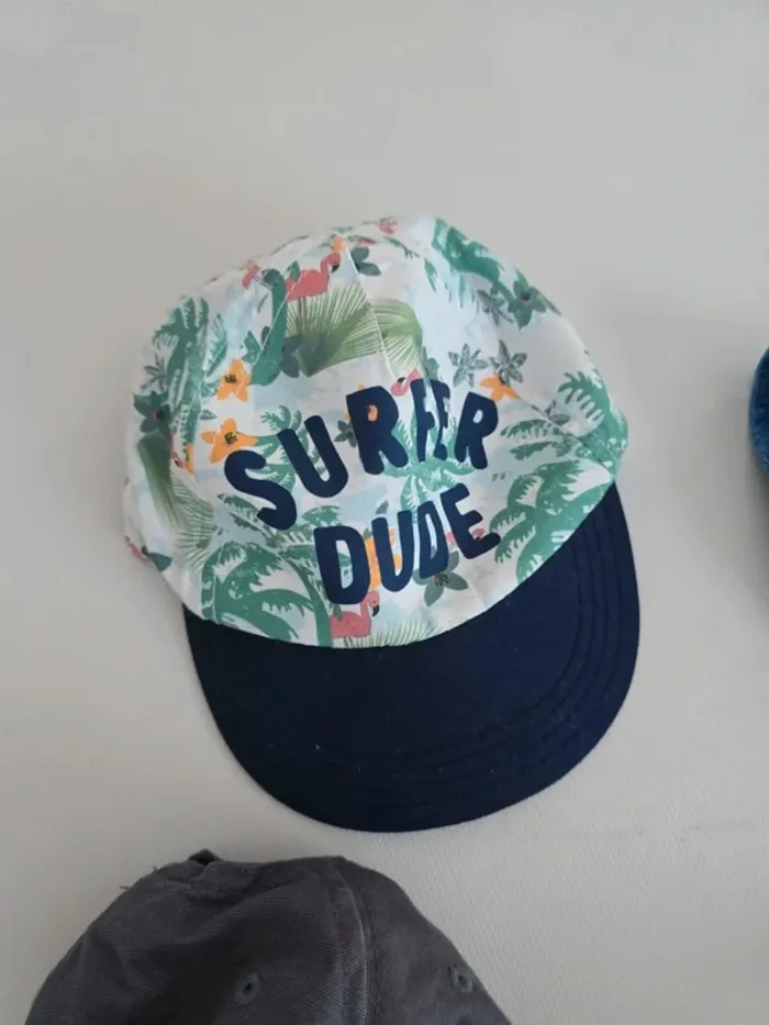 Lot de casquettes - photo numéro 4