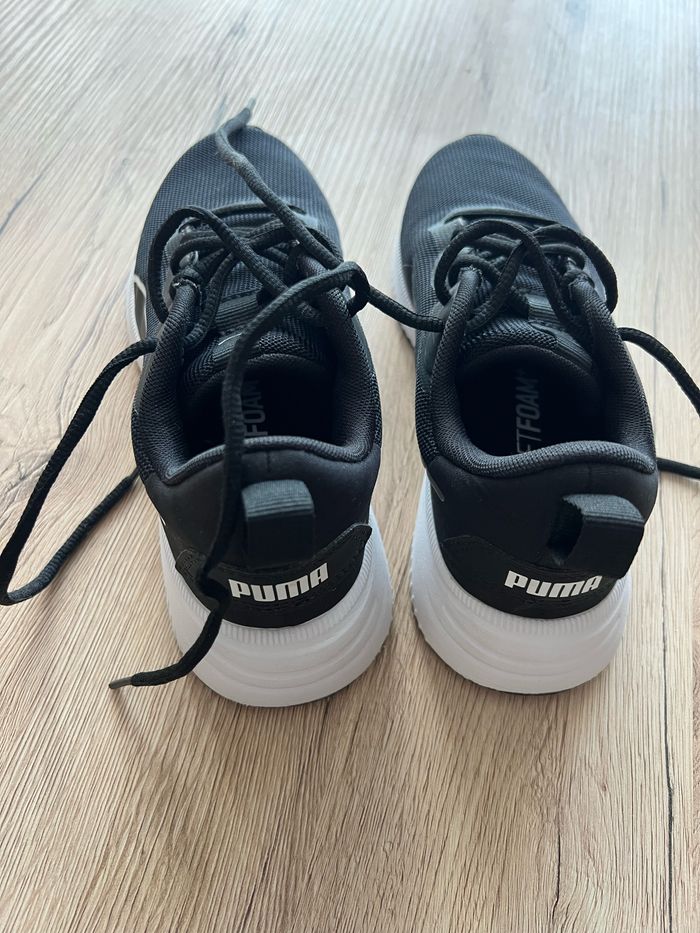 Chaussures de sport - photo numéro 2