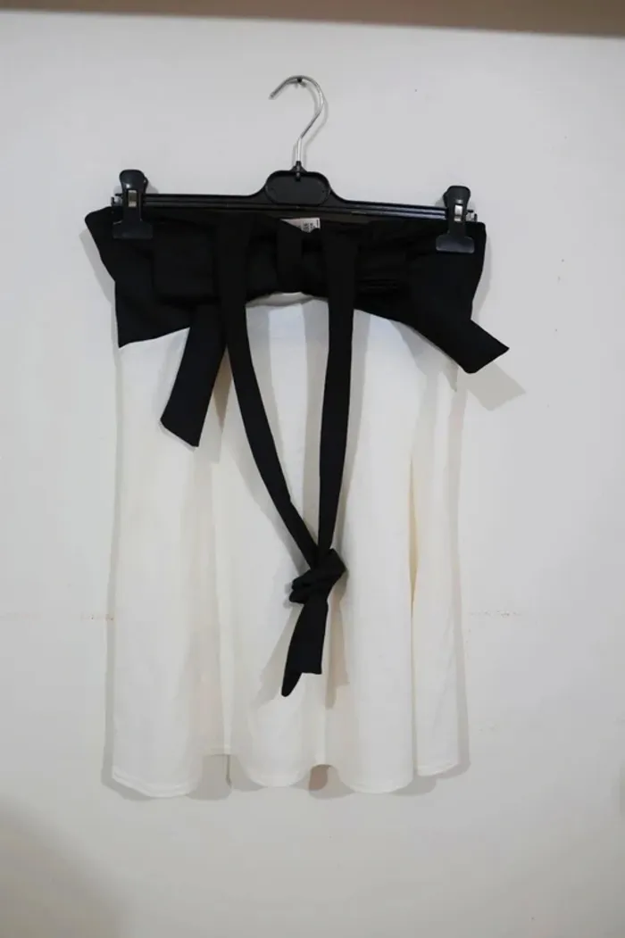 C41 robe blanc/noir Club London 36