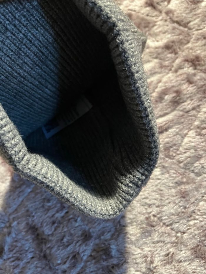 Bonnet Stone Island - photo numéro 4