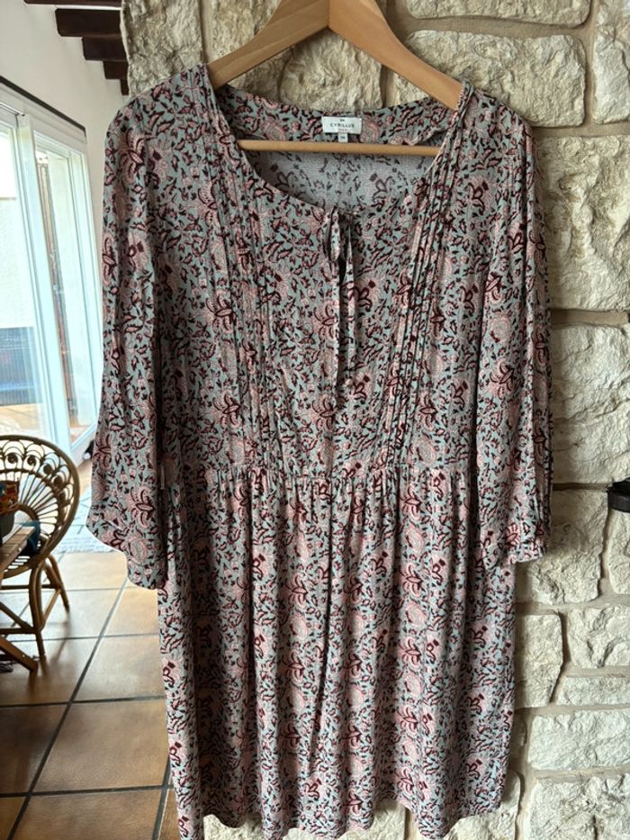 Robe Cyrillus