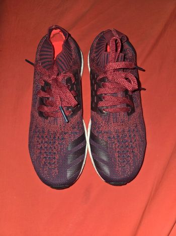 Baskette tout neuf pointure 42