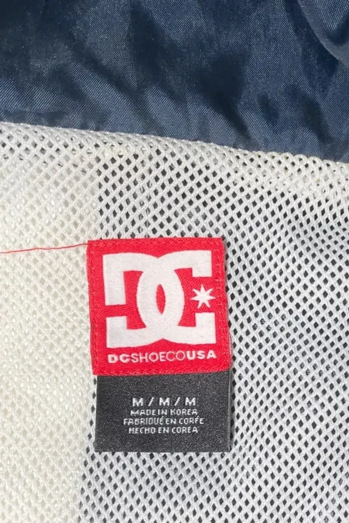 Coupe-vent Imperméable Water proof Hoodie Windbreaker DC Shoes Mens Medium - photo numéro 7