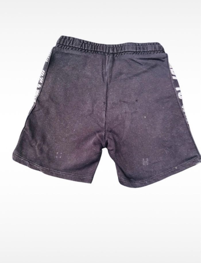 Short 5 ans - photo numéro 3