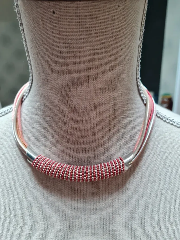 Collier femme Ikita