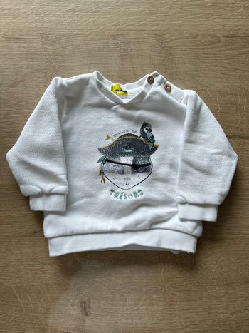 Pull tape à l’œil 18 mois