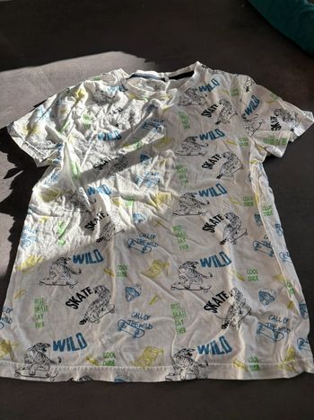 TEE shirt