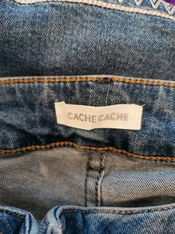 Jean. Bleu et blanc. Cache Cache - photo numéro 7