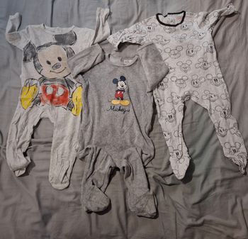 Lot de pyjamas disney