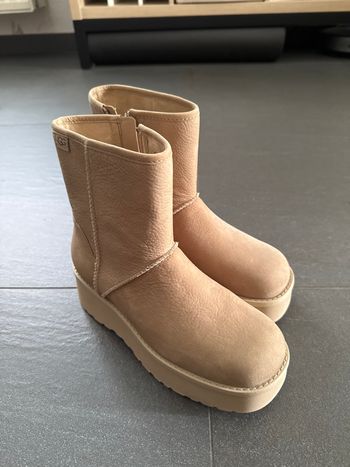 Bottines en cuire UGG