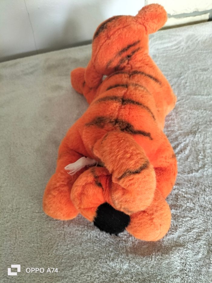 Disney 🖤 Peluche Tigrou - photo numéro 3